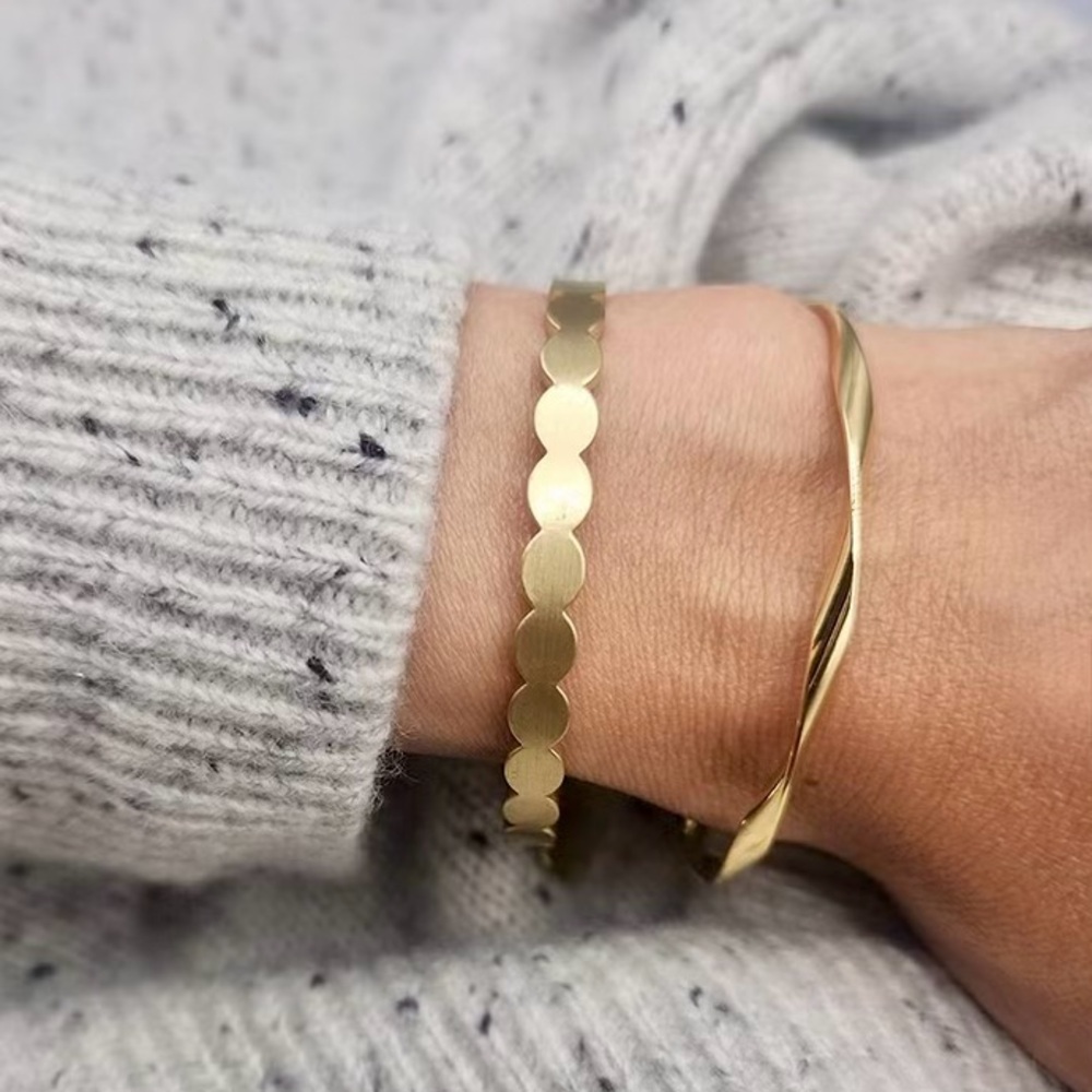 Open Edit Ellipse Cuff Bracelet - Picture 5 of 12